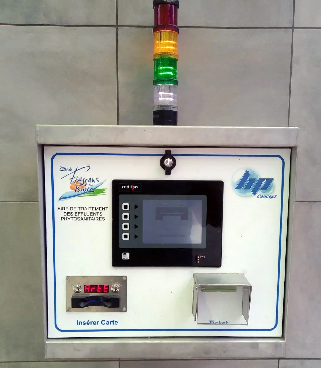 Boitier de commande aire de lavage phytosanitaire